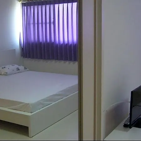 T8 Guest House Don Mueang Challenger